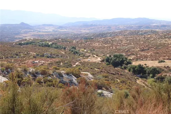 Hemet, CA 92544,24 Lewis Valley