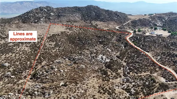 Nuevo/lakeview, CA 92567,3 Voltaire