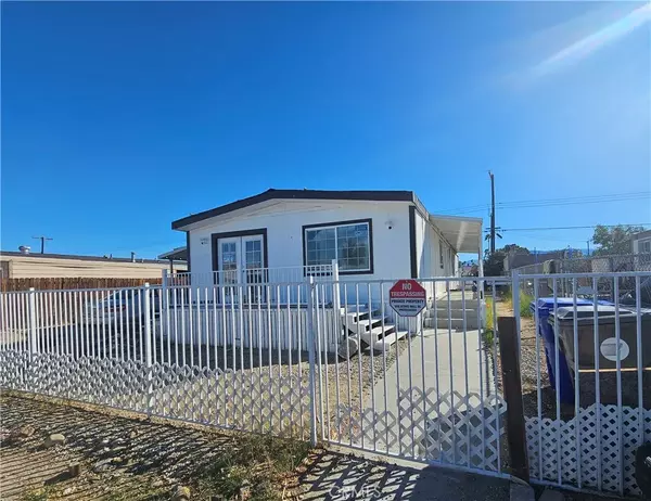 Thousand Palms, CA 92276,73621 Stanton Drive