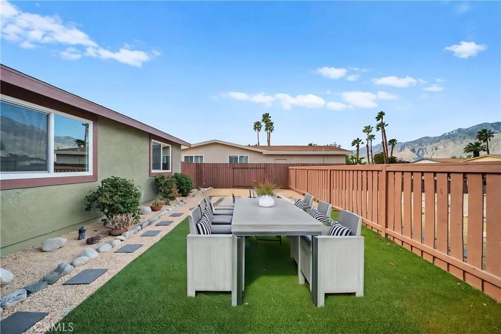 Palm Springs, CA 92262,2054 Marni CT