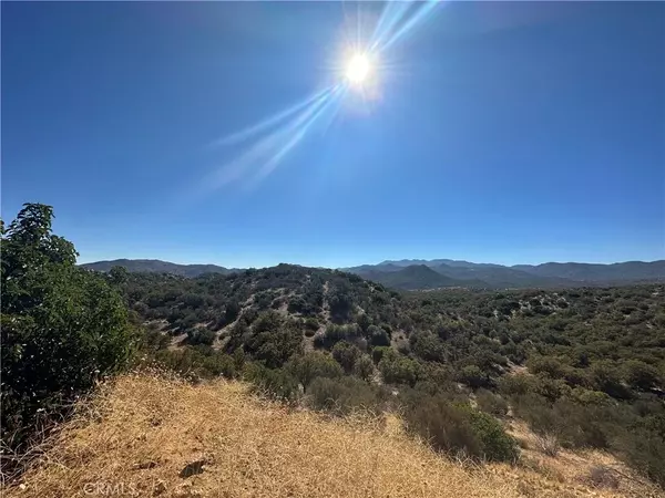 Anza, CA 92539,33 Broken Wheel