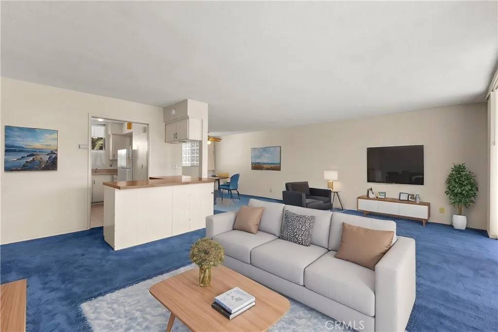 Riverside, CA 92506,6979 Palm Court #329J