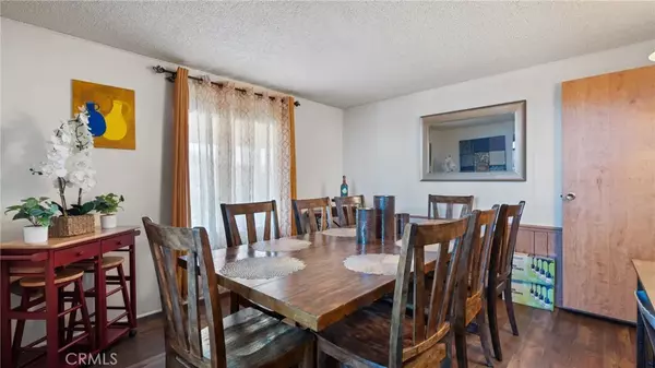 Hemet, CA 92545,5001 W Florida #728