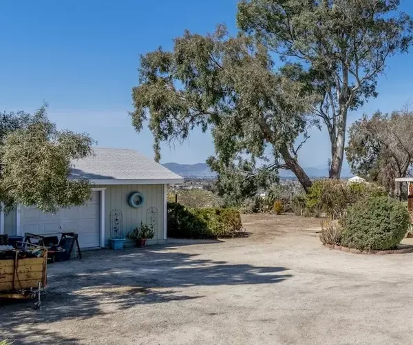 Hemet, CA 92544,26227 Grant Avenue