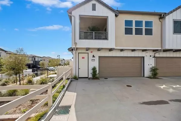 Temecula, CA 92591,32687 Brunello