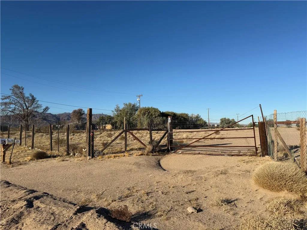 Newberry Springs, CA 92365,33966 Harvard