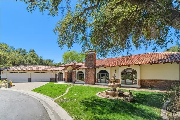 Murrieta, CA 92562,38541 SHOAL CREEK DR
