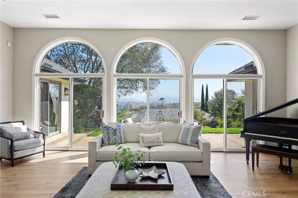 Fallbrook, CA 92028,377 Rancho Camino