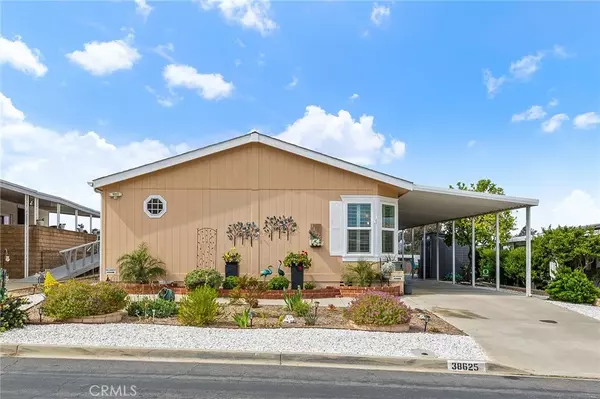 Murrieta, CA 92563,38625 Via Azul