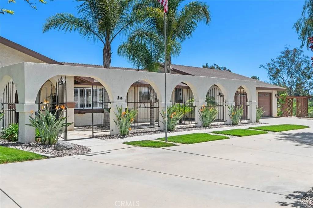 Murrieta, CA 92563,37790 Los Alamos Road