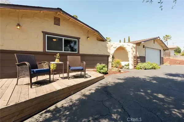 Escondido, CA 92025,2211 Sunset Drive