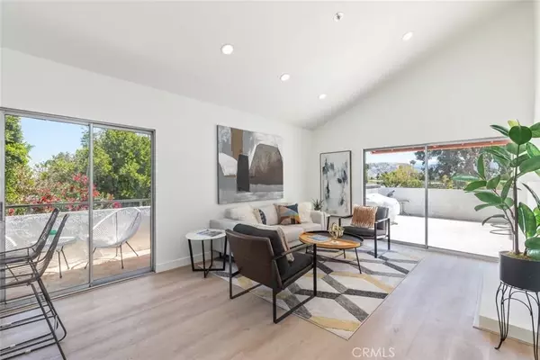 Palm Springs, CA 92262,280 S Avenida Caballeros #271
