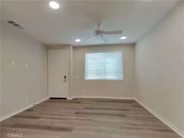 Wildomar, CA 92595,24654 Ahora