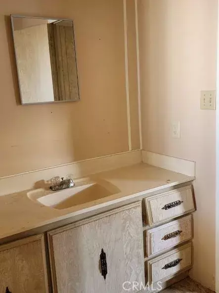 Hemet, CA 92543,710 S Lyon Avenue