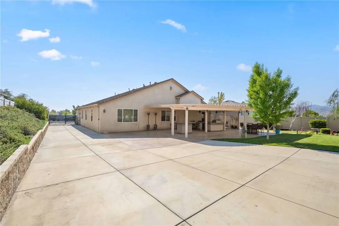 Perris, CA 92570,19119 Elkhorn Road