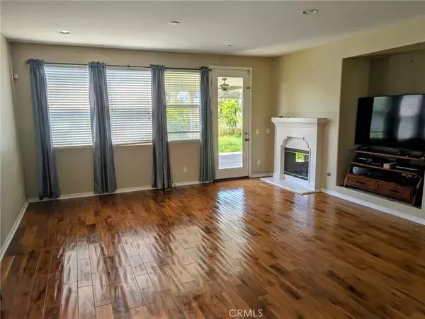 Lake Elsinore, CA 92530,3812 Ash Street