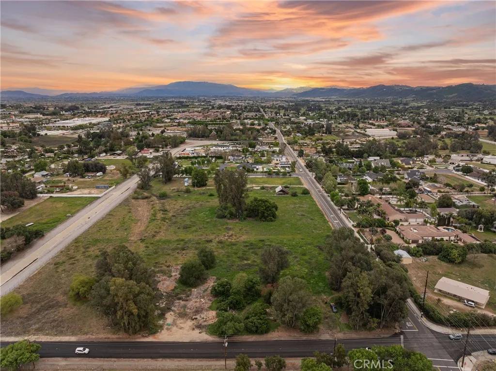 Murrieta, CA 92562,24370 Adams