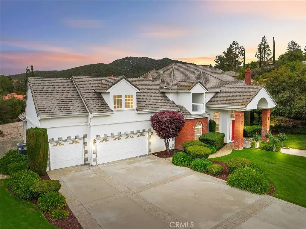 Murrieta, CA 92562,22563 Bear Creek Drive South