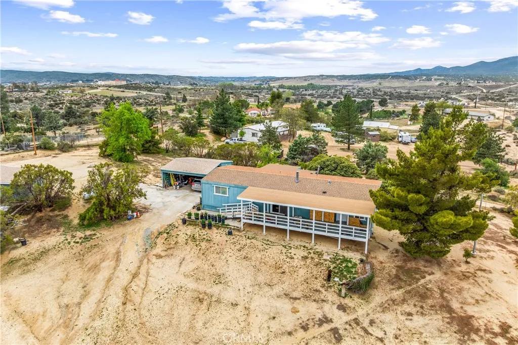 Anza, CA 92539,39292 Spanish Bayonet