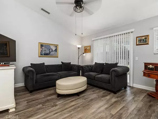 Murrieta, CA 92562,41187 Via Cedro