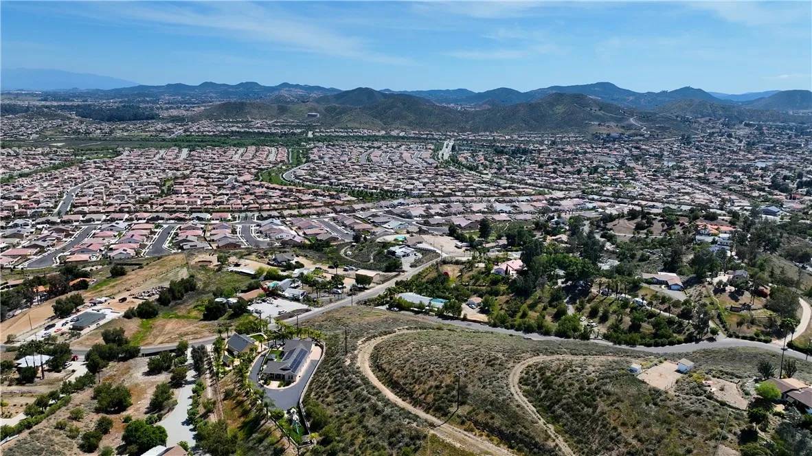 1 Juanita, Menifee, CA 92587