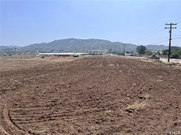 Homeland, CA 92596,0 Inyo