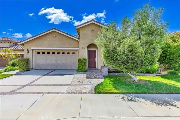 28345 Hearthside Drive, Menifee, CA 92584