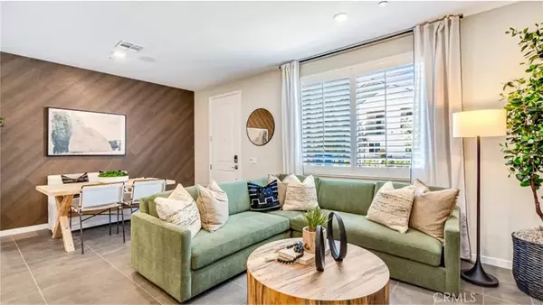 Ontario, CA 91762,2839 E Schumacher Paseo