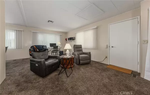 Hemet, CA 92545,5001 W Florida #230