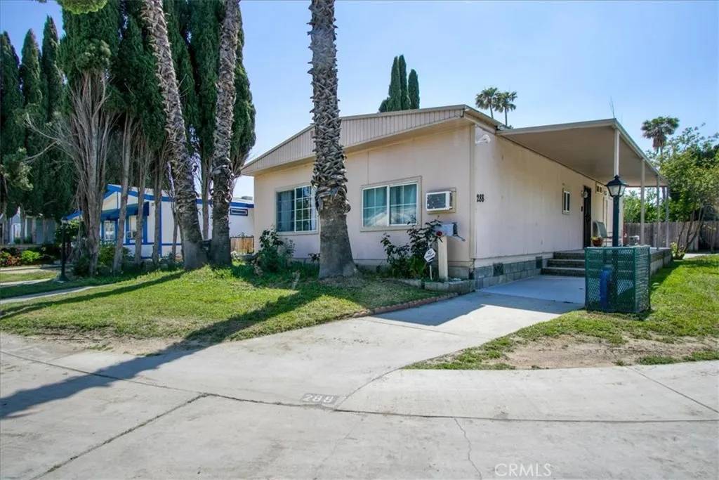 Eastvale, CA 91752,5800 Hamner #288