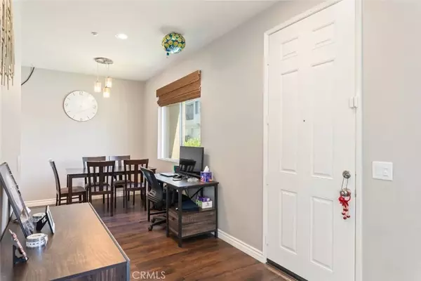 Murrieta, CA 92562,27435 Larabee Court #2