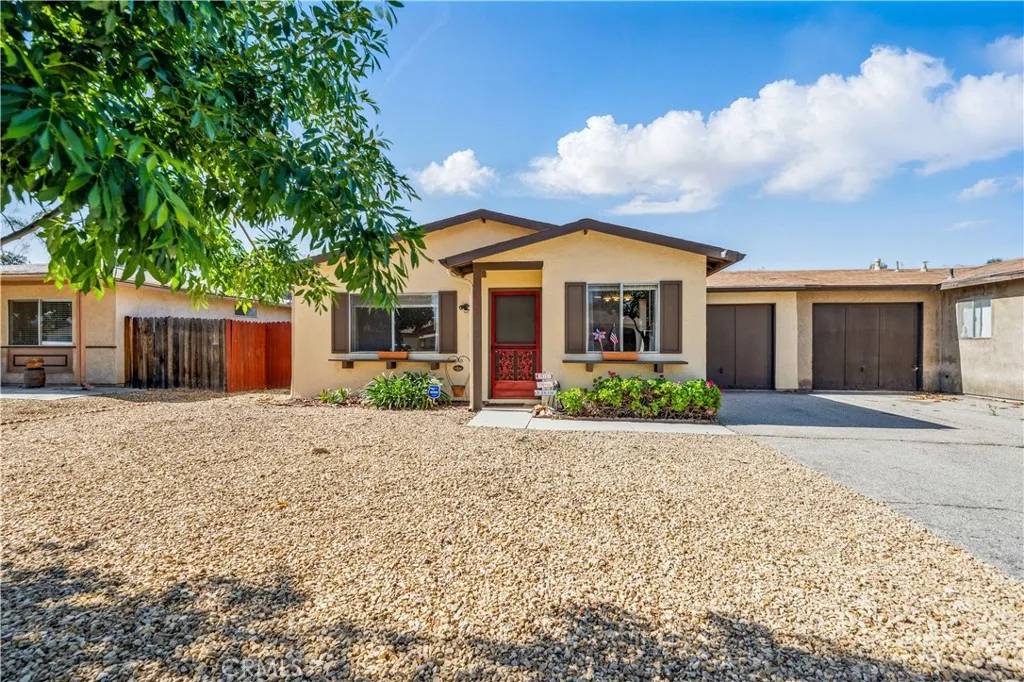1871 Calle Arboleda, Hemet, CA 92545