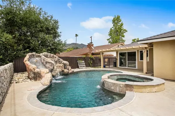 San Dimas, CA 91773,1325 N Birchnell Avenue