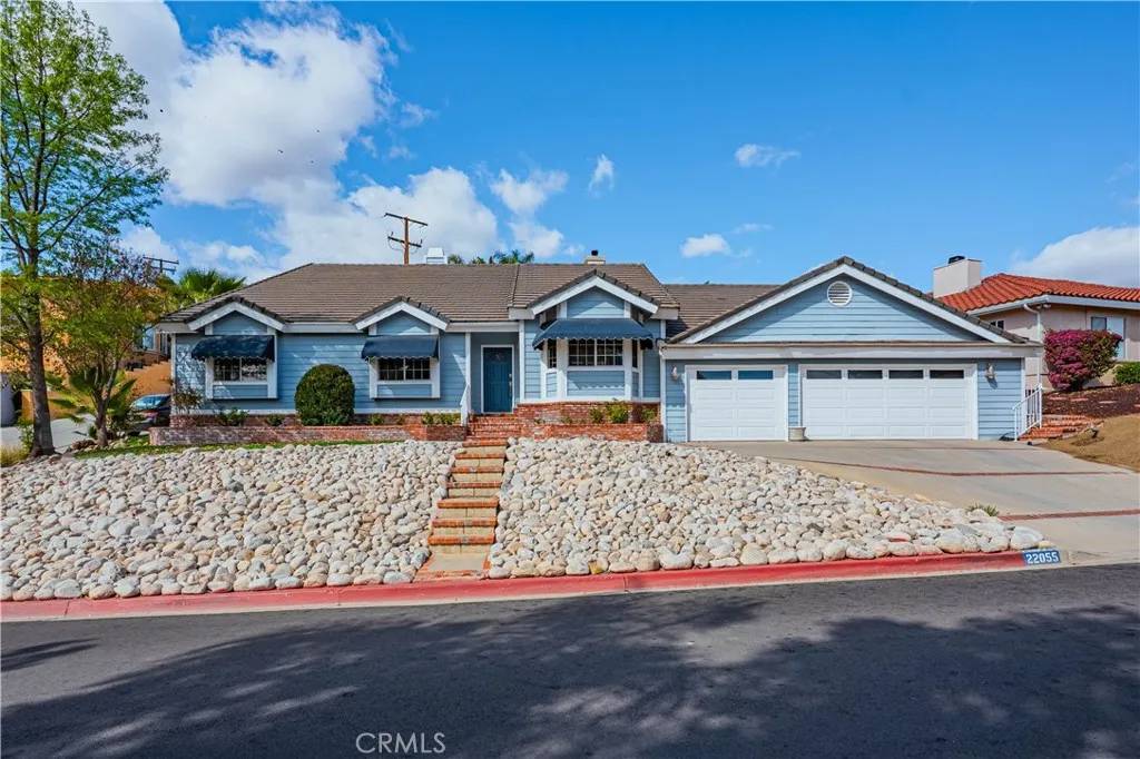22055 San Joaquin Drive West, Canyon Lake, CA 92587