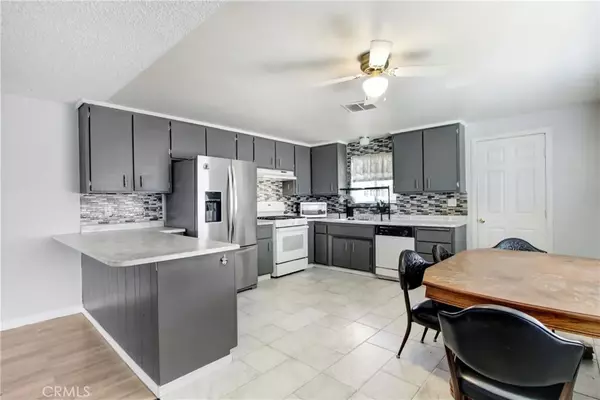 San Jacinto, CA 92583,615 S Hewitt Street