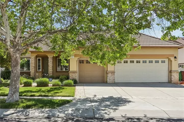 1704 Golden Way, Beaumont, CA 92223
