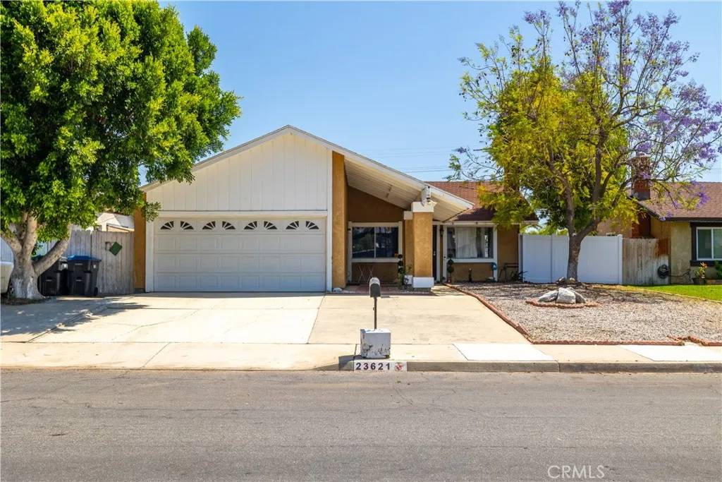 23621 Suncrest Avenue, Moreno Valley, CA 92553