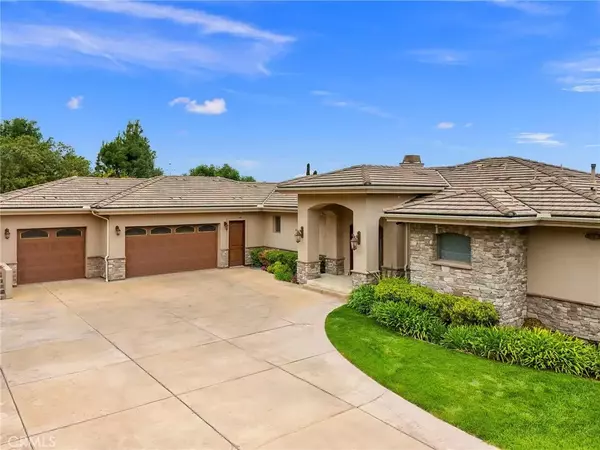 San Diego, CA 92128,18707 Aceituno Street