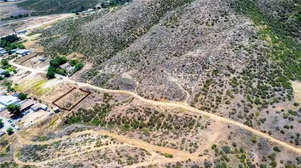 Wildomar, CA 92595,0 Upton