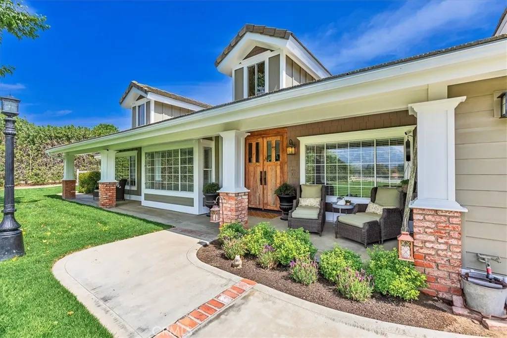 Temecula, CA 92592,30026 Santiago Road