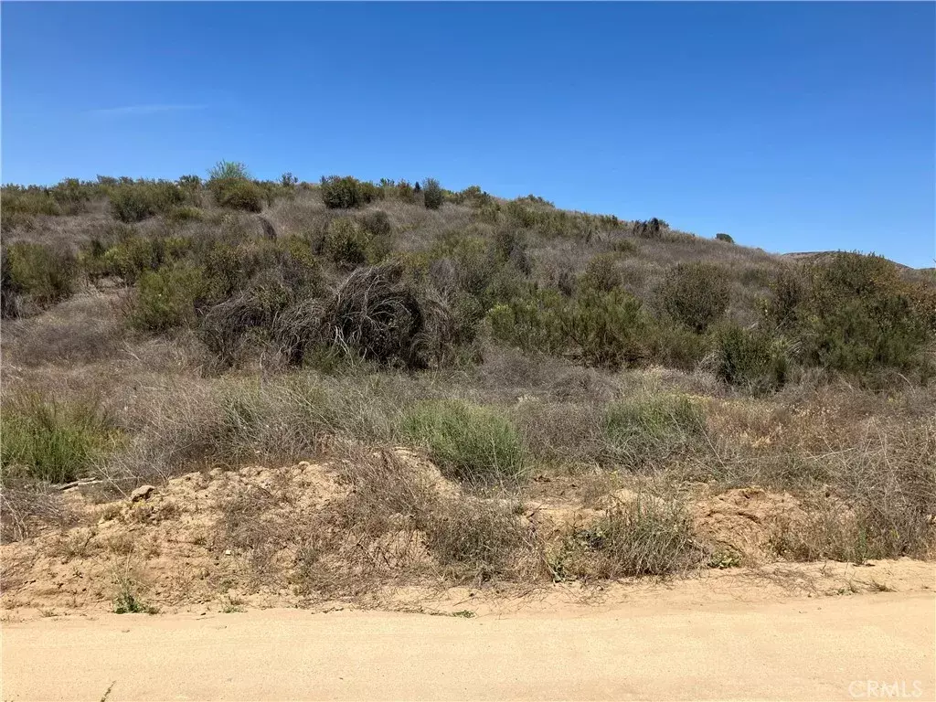 Wildomar, CA 92584,17 Yucca