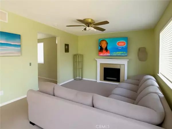 Lake Elsinore, CA 92530,3652 Ash Street
