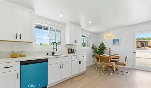 Yucca Valley, CA 92284,7686 Deer Trail