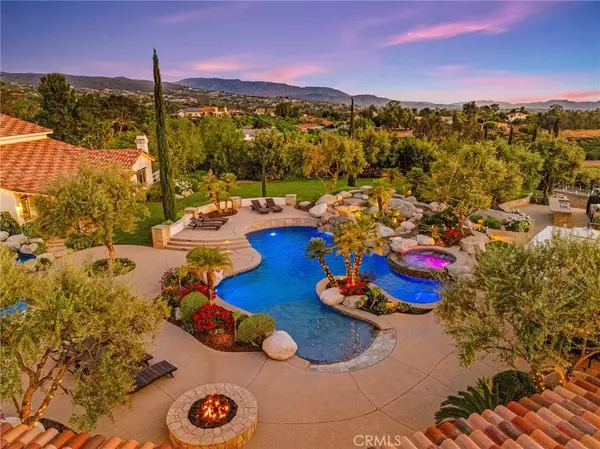 Temecula, CA 92592,39190 Corte Venture