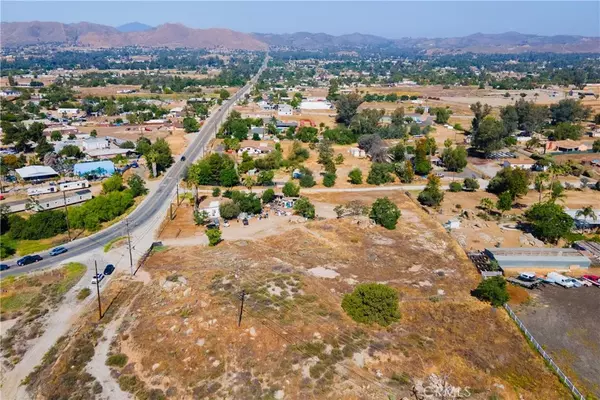 Perris, CA 92570,23510 Ellis Avenue