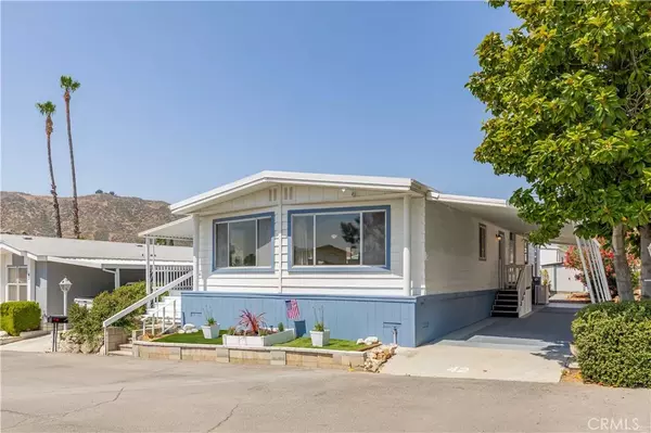 Hemet, CA 92545,32600 State Highway 74 #42