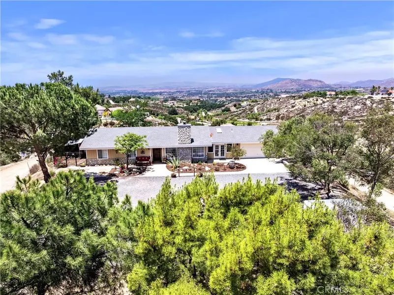 40125 Scanlon Road, Temecula, CA 92592