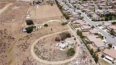Lake Elsinore, CA 92570,19851 Riverside