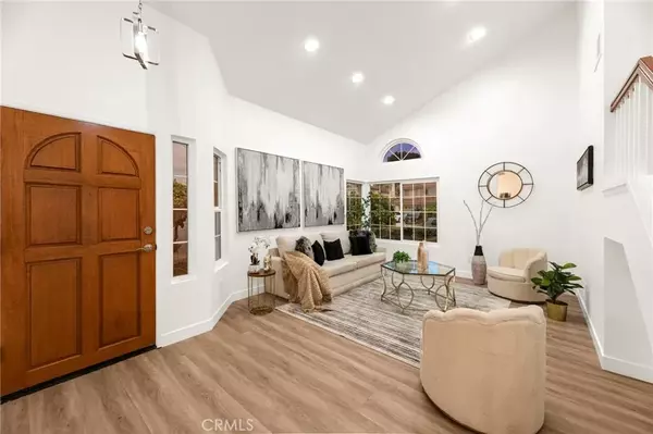 San Diego, CA 92129,12573 Brickellia Street