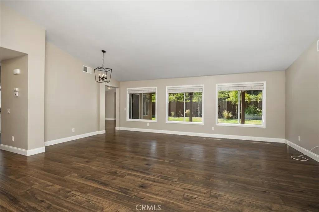 Temecula, CA 92592,33276 Corte Yaca